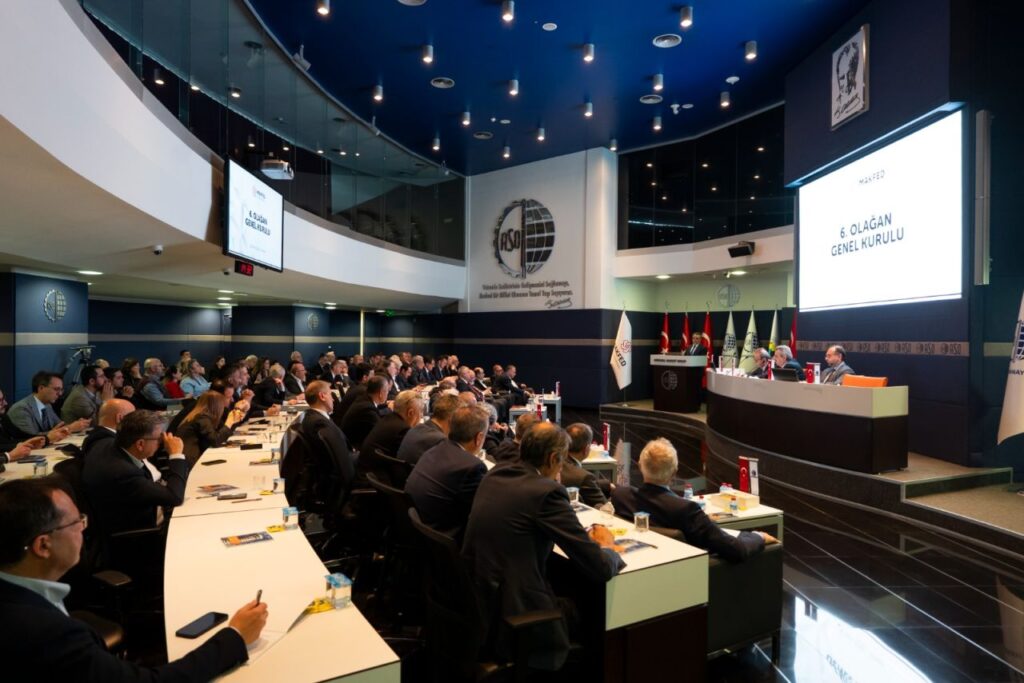 Dalgakıran, 12 yıllık başkanlık görevini devretti